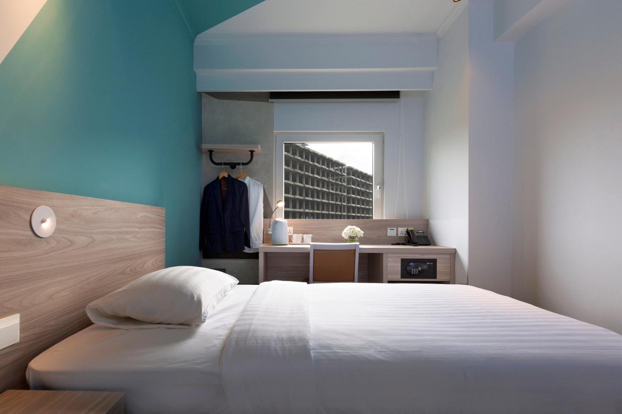 Ibis Budget Phnom Penh Riverside Buitenkant foto